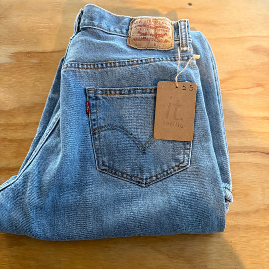 levi jeans