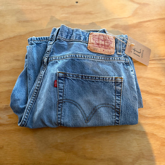 levi jeans